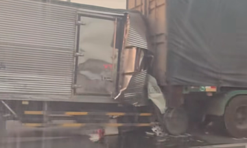 Driver dies in crumpled truck cabin on Trung Luong expressway