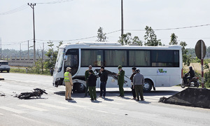 Three teenagers injured as motorcycle collides with passenger bus
