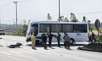 Three teenagers injured as motorcycle collides with passenger bus