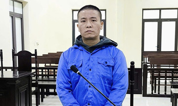 Man forces business director to gift car for 'debt of gratitude'