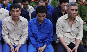 'Secret rule' of collecting bribes at vehicle registration center 50-04V