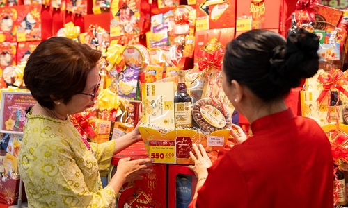 Central Retail launches over 3,000 Tet gift baskets
