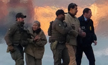 Venezuela's government discusses plan to rescue Maduro