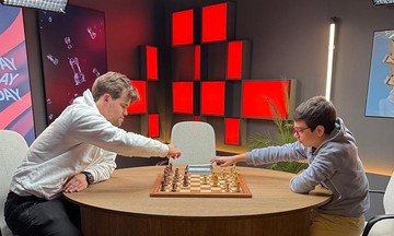 Carlsen uses Messi to praise Argentine chess prodigy