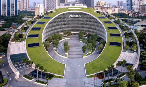 Viettel's 2025 revenue exceeds 220 trillion dong