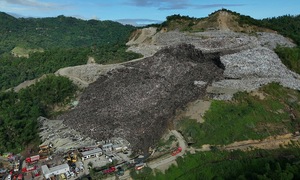 Landfill collapse in Philippines, one dead, dozens missing