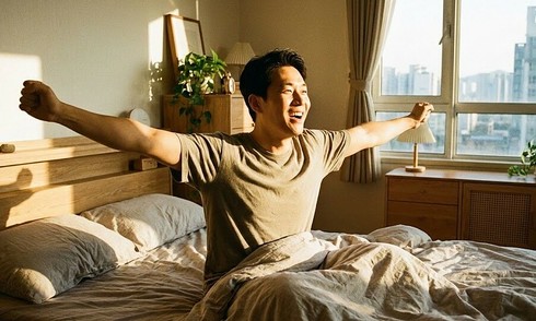 When is male testosterone highest?