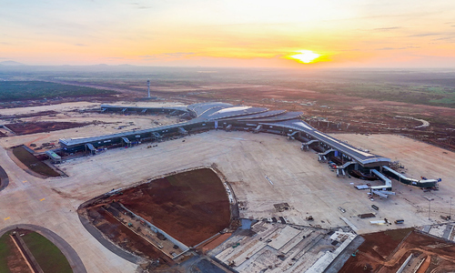 Prime minister proposes Chinese group to build Tan Son Nhat - Long Thanh subway