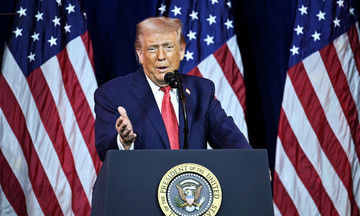 Trump threatens 'strong blows' against Iran