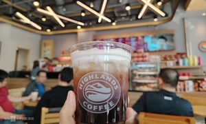 Many coffee chains halt lychee product sales linked to Halong Canfoco