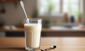 Should you drink milk before bed?