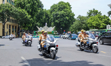 Traffic restrictions for trucks over 10 tons, 45-seat passenger vehicles in central Hanoi during Party Congress