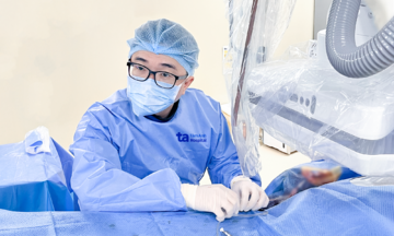 Uterine vascular malformation after retained miscarriage evacuation