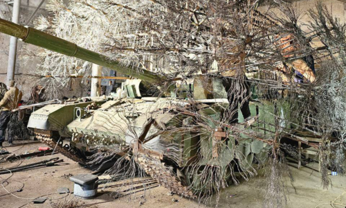 Russian T-90M tanks equipped with 'dandelion armor'