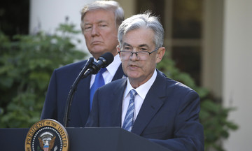 Trump labels Fed Chair 'incompetent'