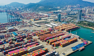 China's trade surplus exceeds 1.1 trillion USD