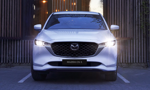 Choosing a Mazda SUV for the Tet holiday