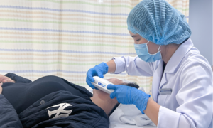 Combining weight loss methods for a woman