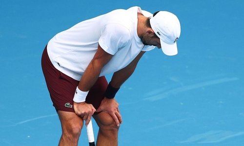 Djokovic cuts short practice due to breathing issues