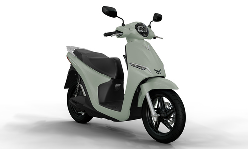VinFast launches four electric scooters, operates 4,500 battery swapping stations