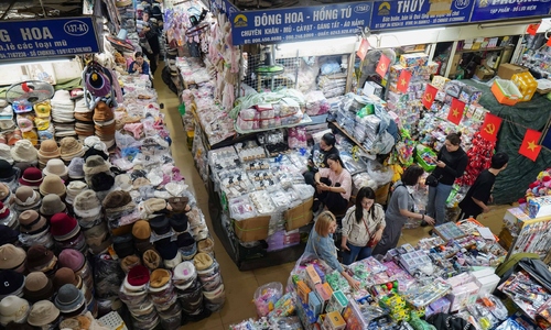 Not focusing on penalizing business households in the initial tax declaration phase