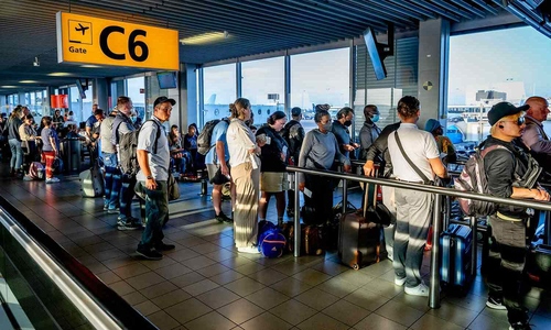 Why passengers often rush at the airport