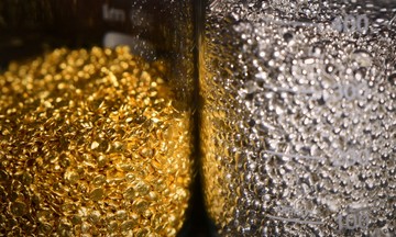 Global gold and silver prices reach new highs