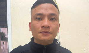 Woman defrauded trying to influence husband's sentence