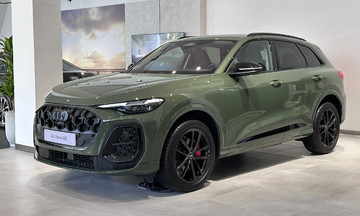 New generation Audi Q5 arrives in Vietnam, set to compete with GLC, X3