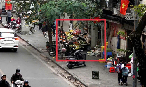 Hanoi begins fining urban order violations via AI cameras