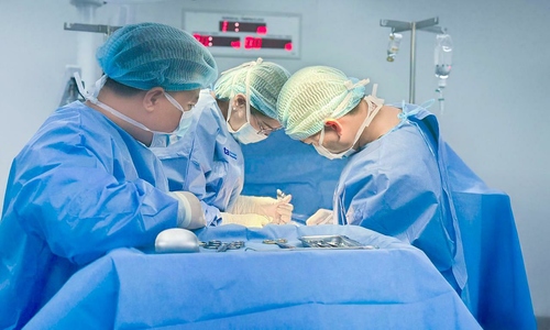 Uterine fibroid grows to size of nearly 7-month fetus