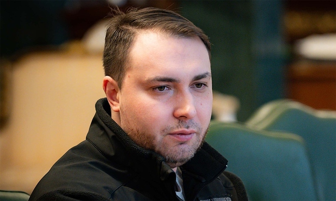 Ukrainian negotiation team arrives in US to discuss peace deal