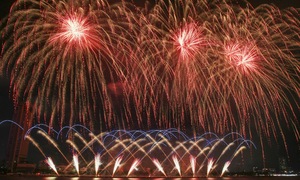 Large-scale artistic fireworks display in Hanoi