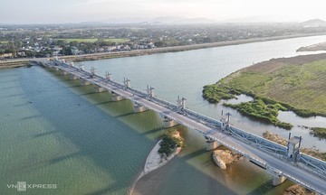 Seventh bridge over Tra Khuc river set to open