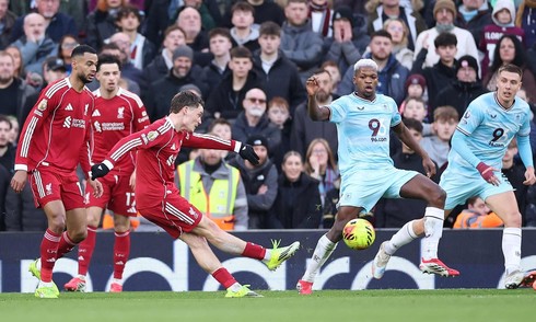 Liverpool draws fourth consecutive match in Premier League