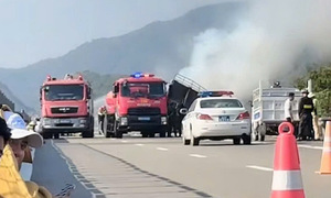 Truck fire causes prolonged congestion on Cam Lam – Vinh Hao expressway