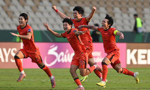 Chinese men's football team reaches Asian top 4 for the first time in 21 years