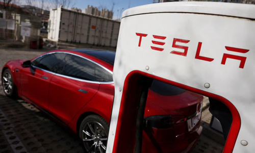 Tesla first to benefit as Canada drops 100% tariff on Chinese electric vehicles