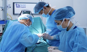 Detection of kidney cancer from lower back pain