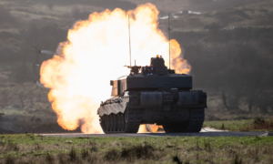 Challenger 3 tank fires for the first time with crew in turret