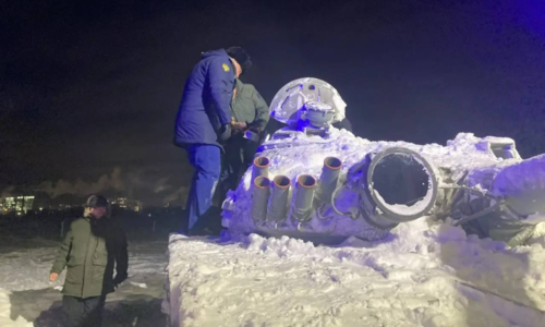 Russian teenager dies after climbing into exhibition tank