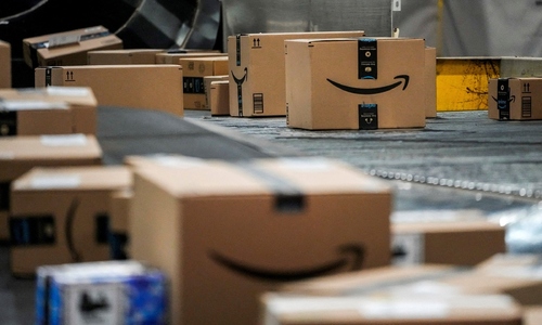 Amazon warns of impending product price hikes due to import tariffs