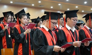 University of medicine and pharmacy at Ho Chi Minh City tightens resident doctor admissions