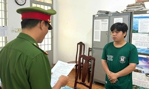 Shipper arrested for abusing young girl