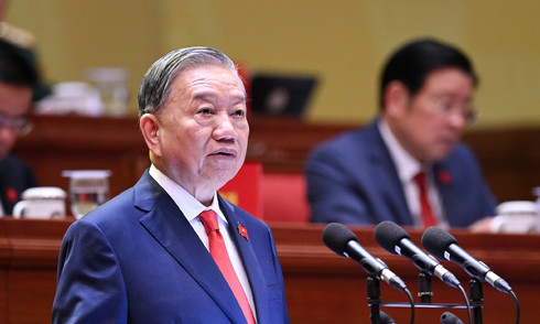 General Secretary To Lam and nine Politburo members re-elected to 14th Central Committee