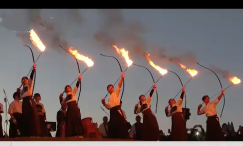 Thousands flock to witness Japan's burning grasslands festival