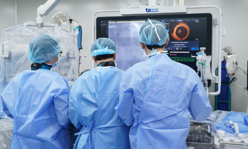 Vessel imaging identifies cause of heart attack