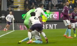 Premier League again admits error after disallowing man utd goal