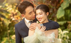 Do Ha and husband, celebrity lineup attend runner-up Phuong Nhi's wedding
