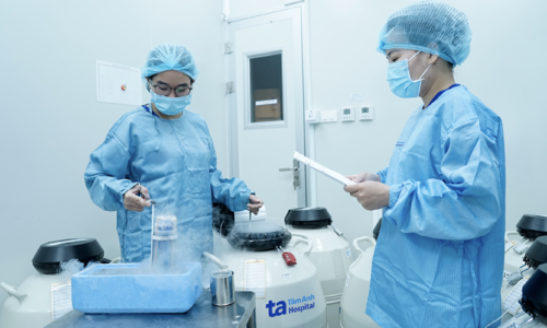 Should you freeze your eggs before cancer treatment?